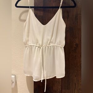 Aritzia Babaton white v tank